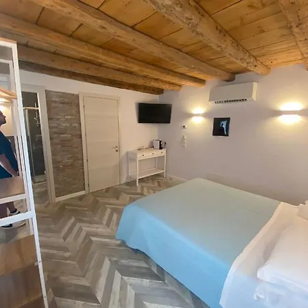 فندق مبيت وإفطار Incalle كيودجا