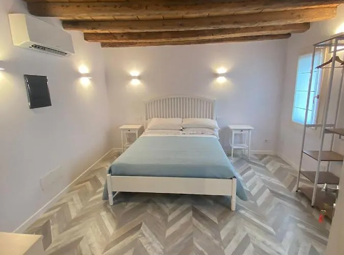 Bed and Breakfast Incalle 3*